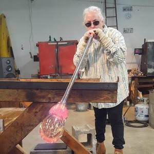 Meet your Posher, Monica